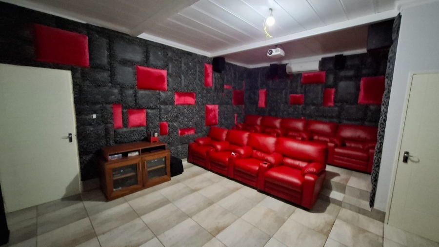 3 Bedroom Property for Sale in Klerksdorp Rural North West